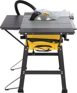 Powerplus POWX07595 Zaagtafel - Tafelzaagmachine Met Onderstel - 2000W - 250mm Zaagblad- Incl. 24 Tanden Cirkelzaag Blad Voor Hout, Parallelgeleider, Aansluiting Voor Stofzuiger - Stevig En Gebruiksvriendelijk -WerkPro Verkoopwinkel 990x1200 2